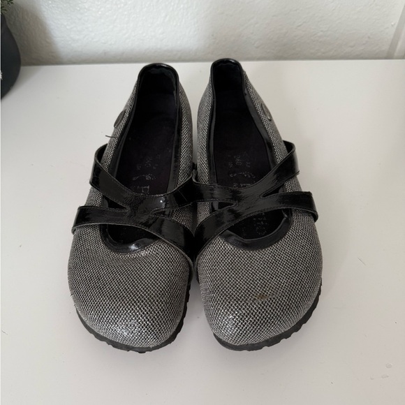 Birkenstock Papillio Black and Gray Flats - Picture 2 of 6